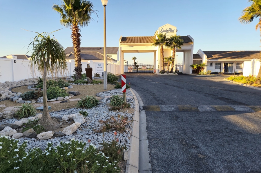 4 Bedroom Property for Sale in Sandy Point Western Cape